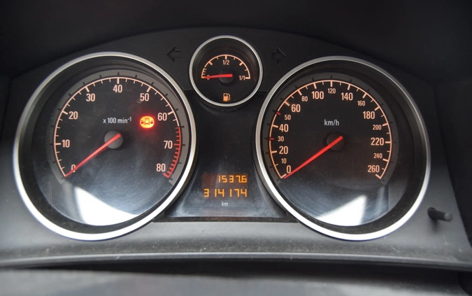 Opel Astra cena 7000 przebieg: 314000, rok produkcji 2005 z Piastów małe 79